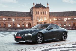 Lexus LC500 2017 года (NA)